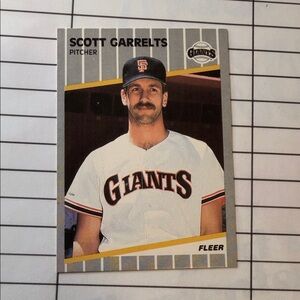 Fleer Giants Baseball Card
